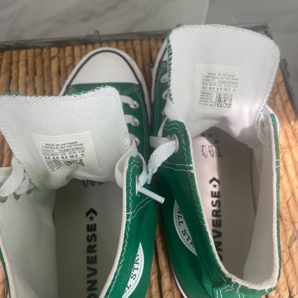 Green high top all star converse women’s size 8.5 - Picture 5 of 6